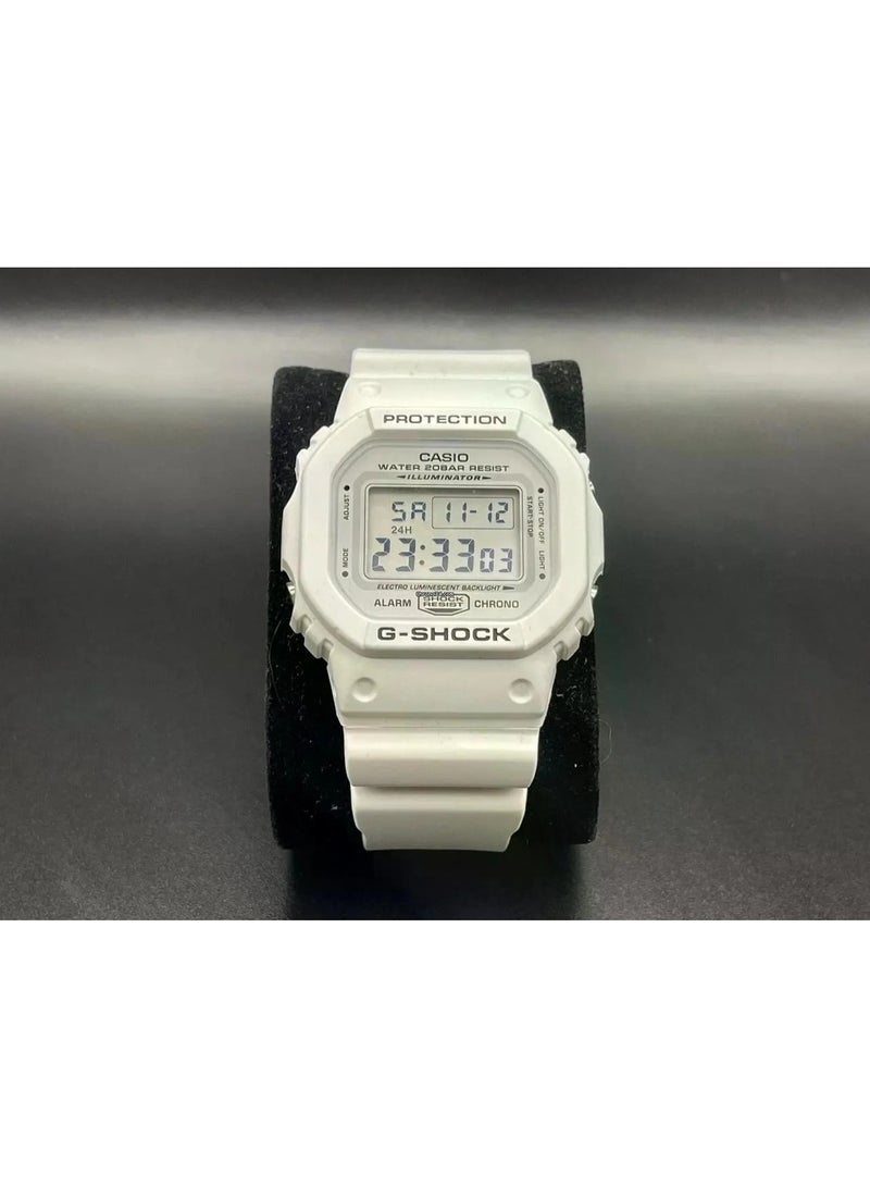 G-SHOCK Digital Men’s Watch DW‑5600MW‑7DR, 48.9 mm White Digital Display, White Resin Band, 200 m WR - Image 5